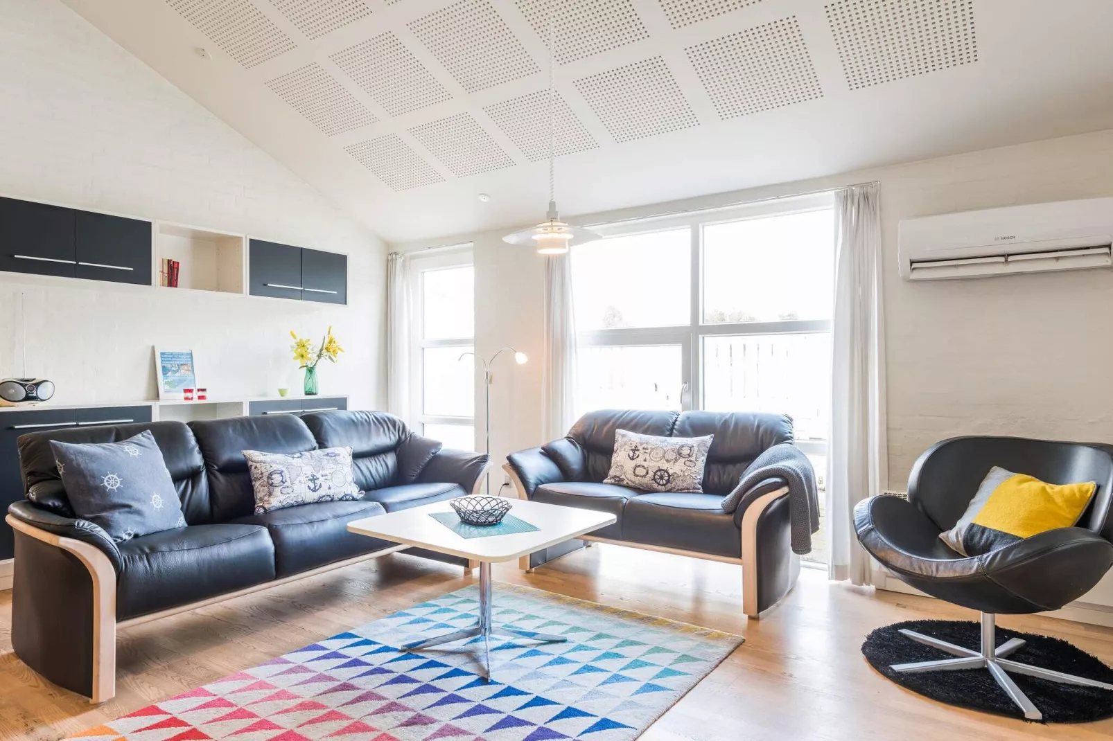 Modern Beach Retreat in Blavand-By Traum-Indoor