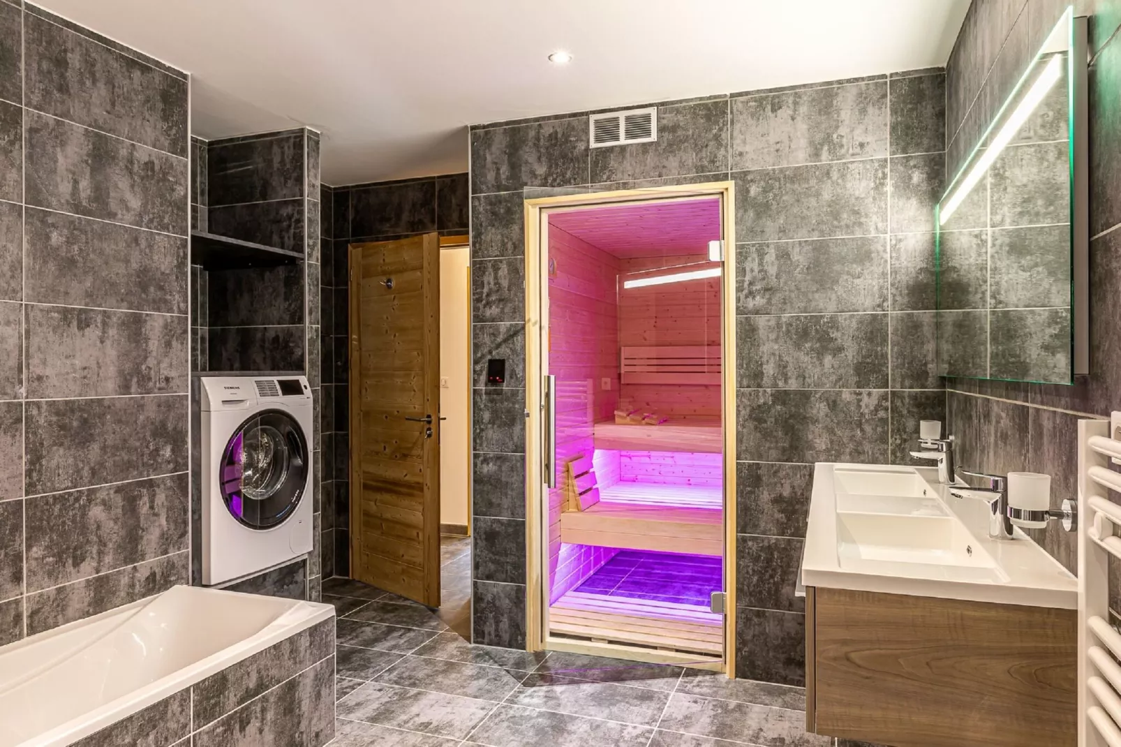 Penthouse 8p. sauna-Bathroom