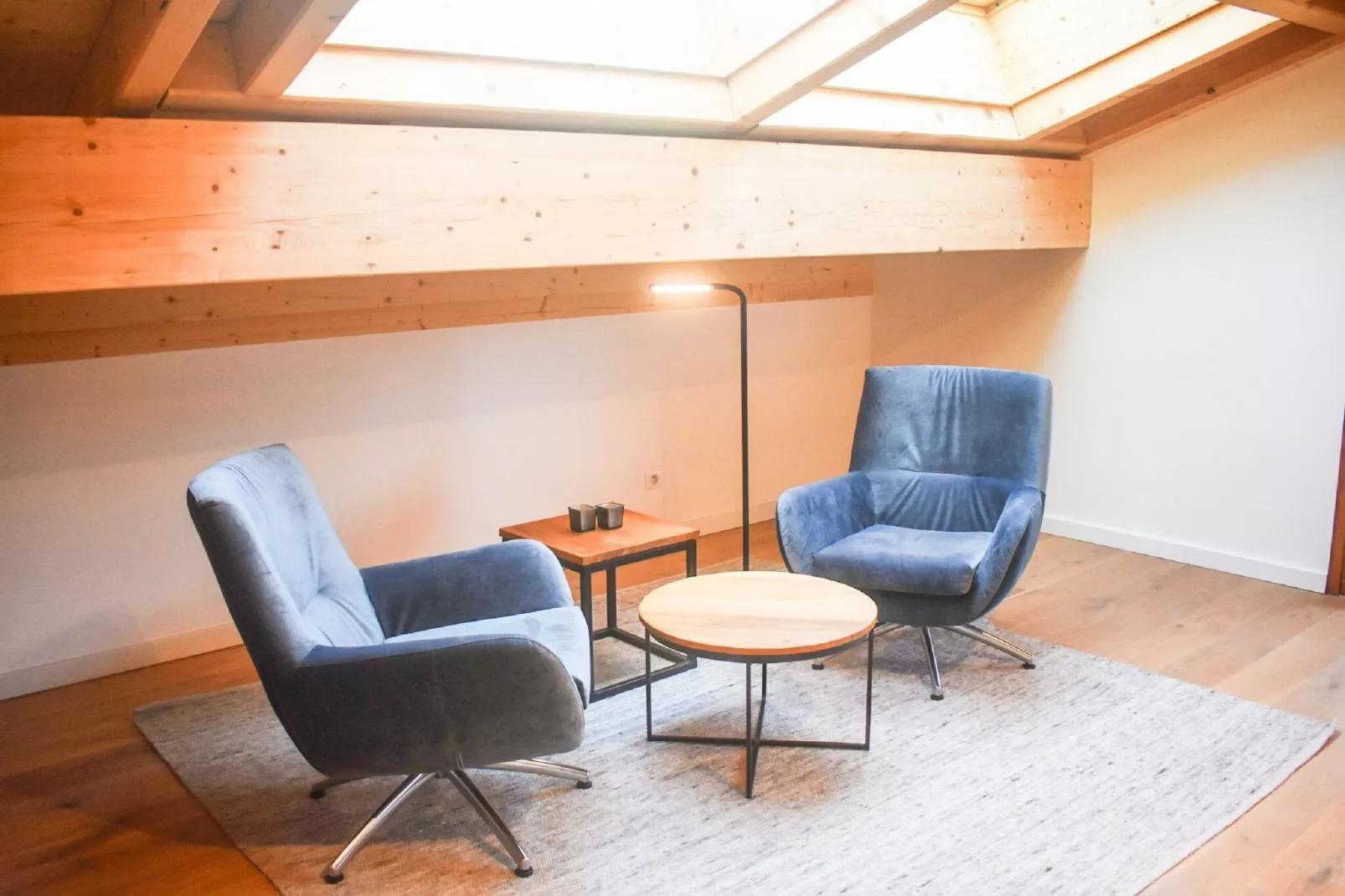 Penthouse 8p.-Wohnzimmer