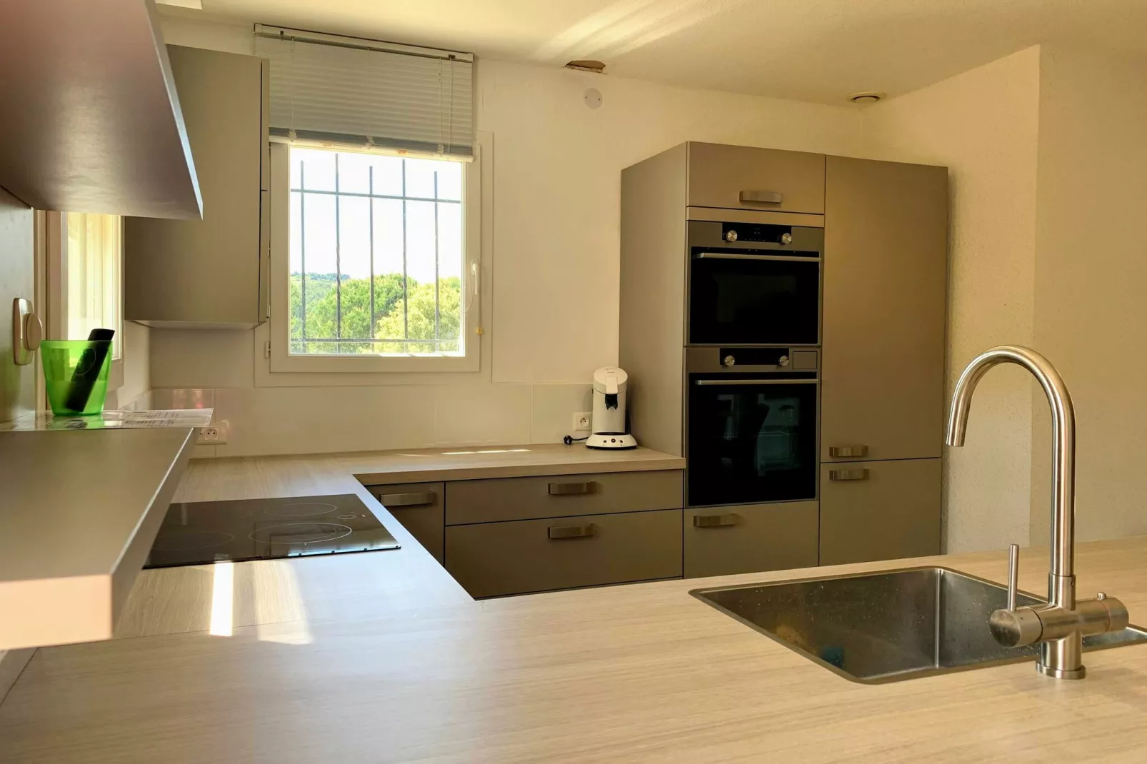 La Capitelle-Kitchen
