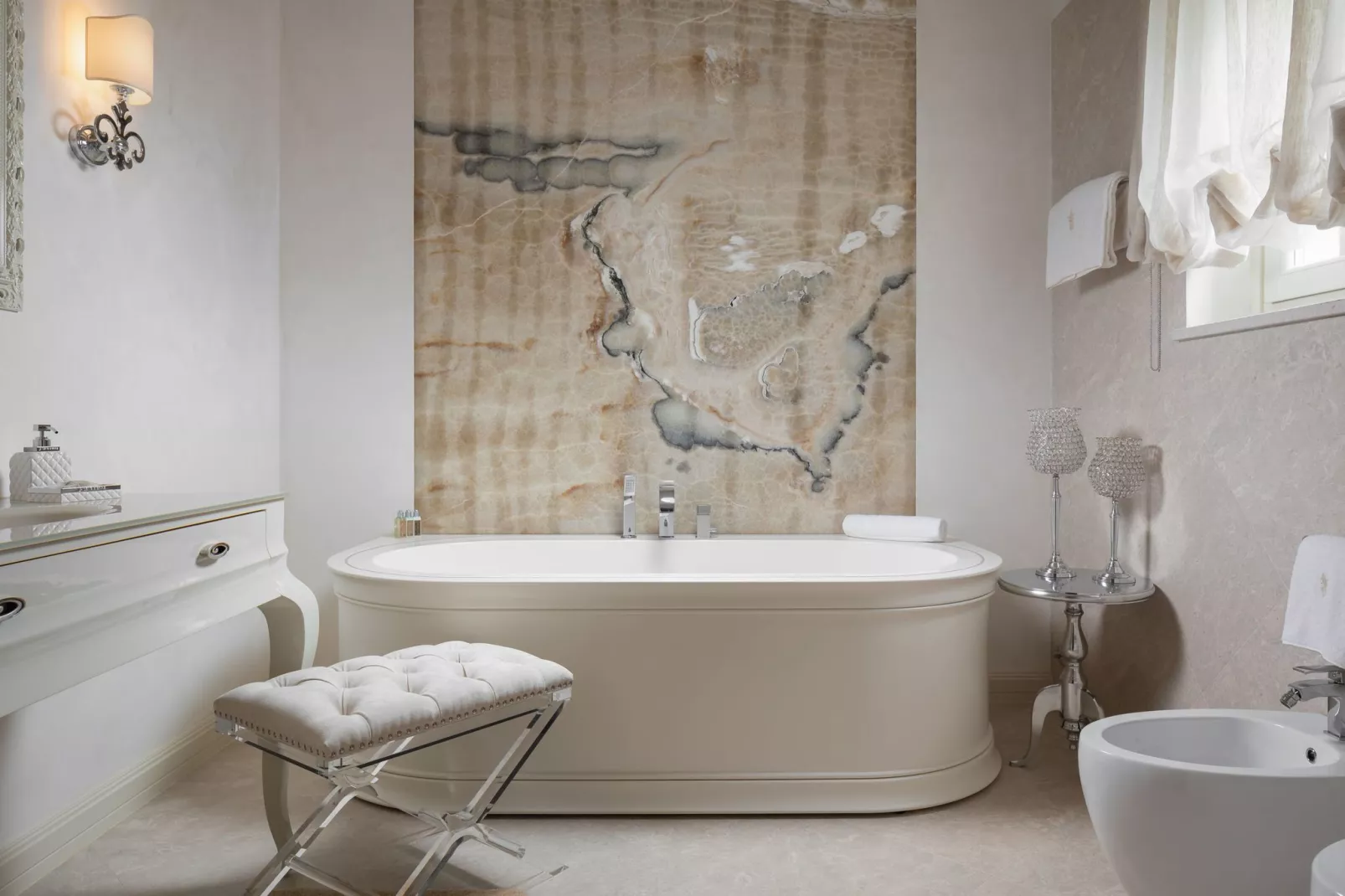 Claretta-Bathroom