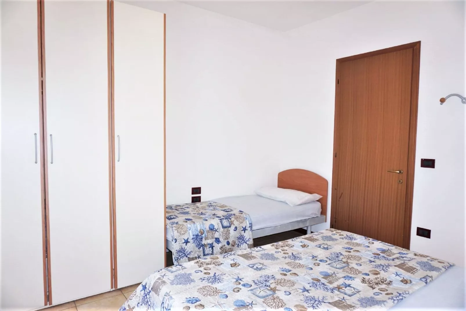 Olmi E206  Lido Altanea-Bedroom