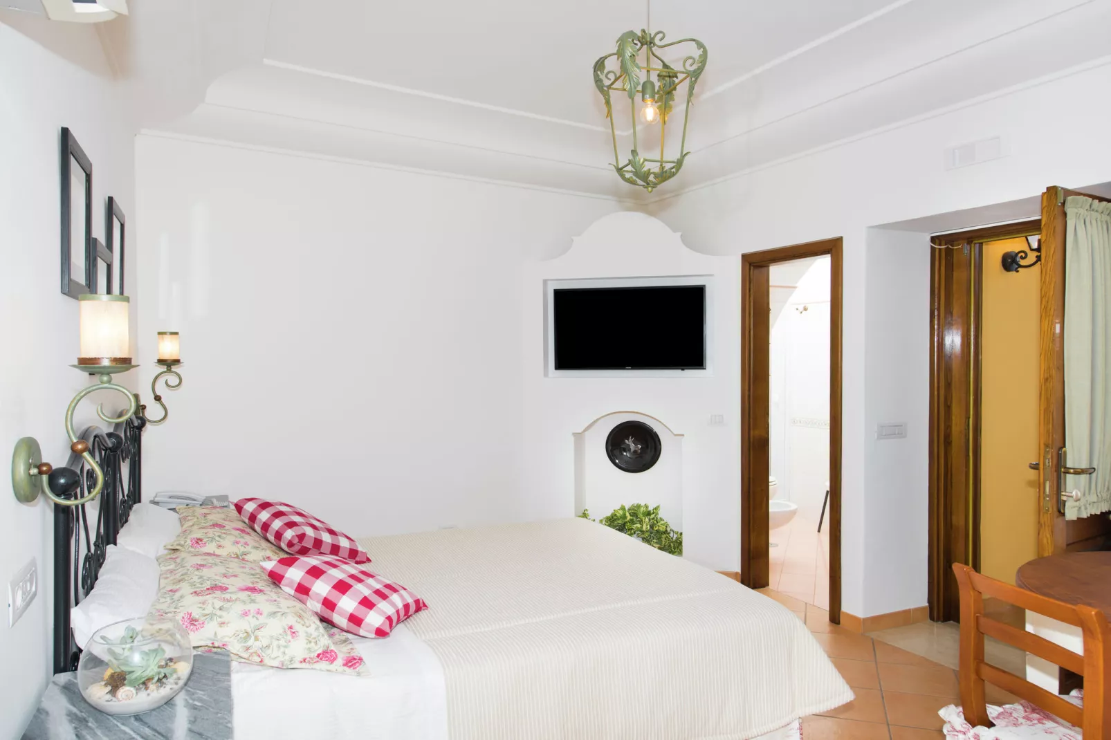 Villa Sky meets Sea-Bedroom
