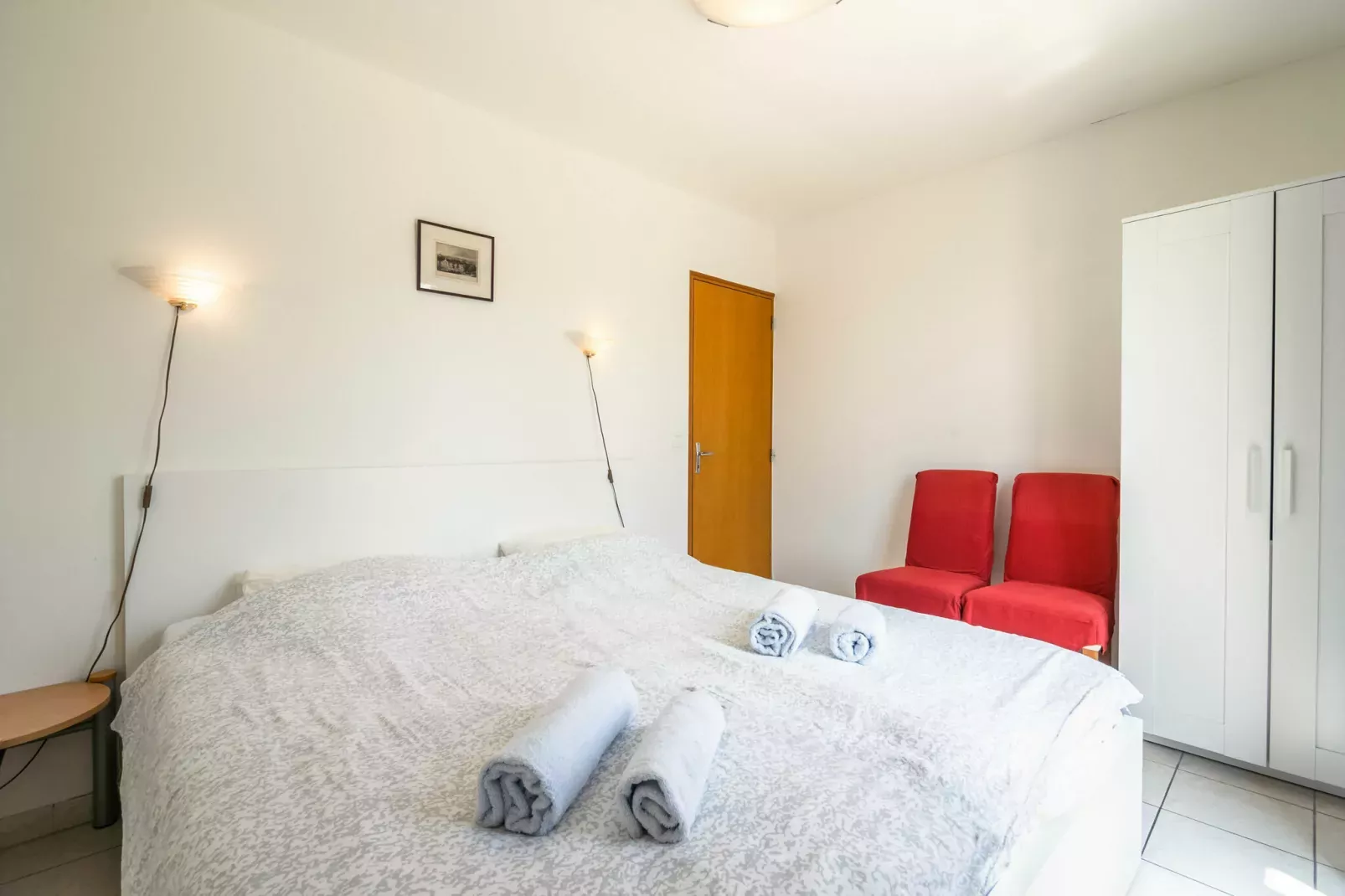 La Cave-Bedroom