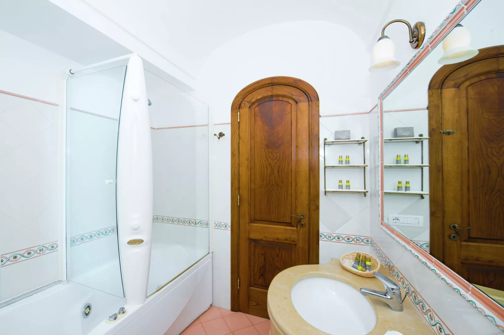 Villa Sky meets Sea-Bathroom