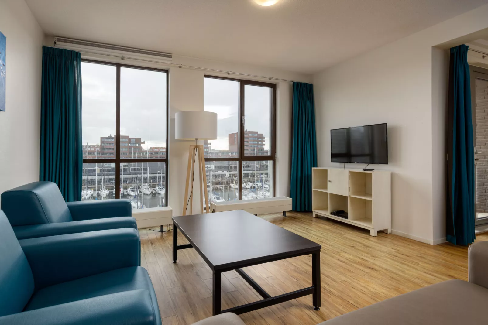 Nautisch Centrum Scheveningen 4-Living room