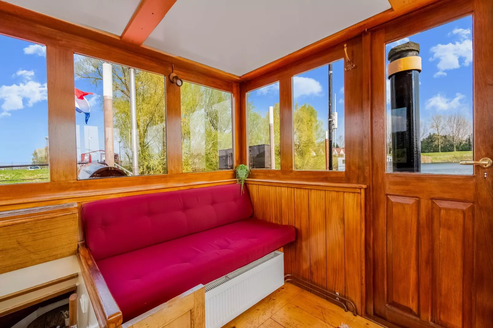 De Haai-Living room