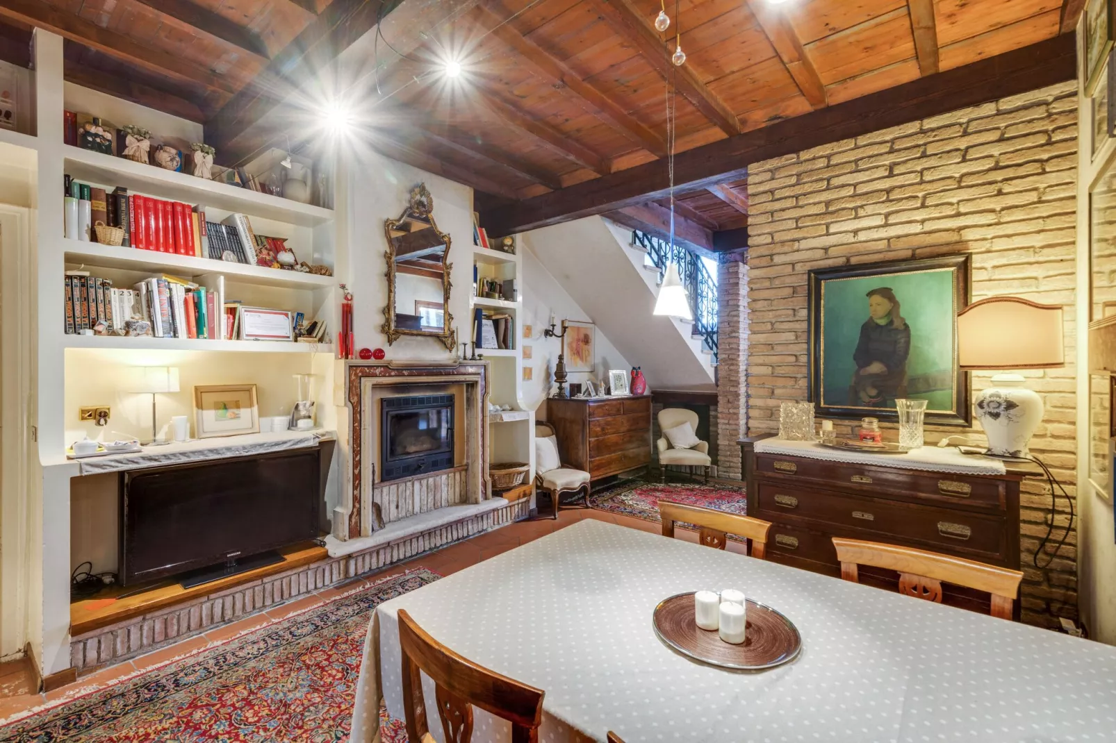 Casa Vacanze situata tra Mantova Verona e il Lago di Garda - Il Trigolo-Wohnzimmer