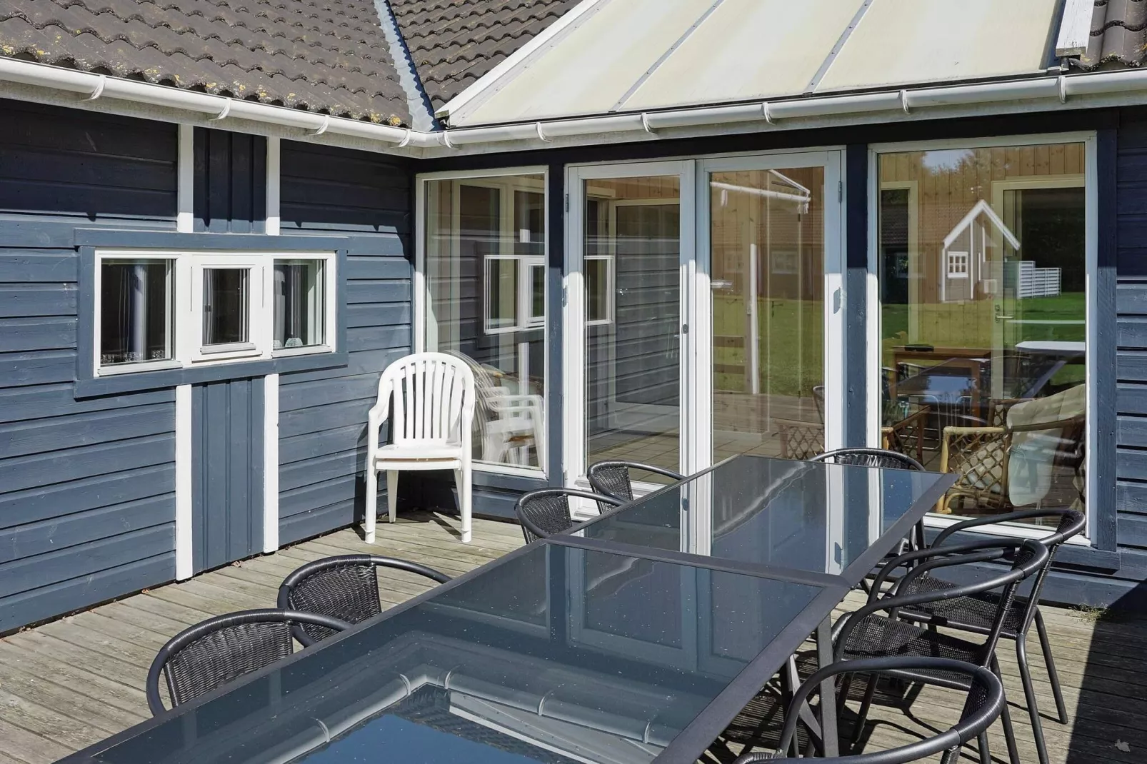Luxury Retreat with Pool - By Traum Ferienwohnungen-Indoor
