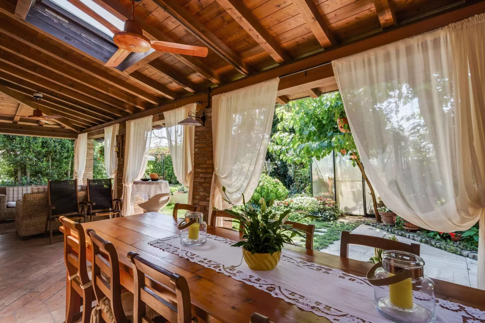 Casa Vacanze situata tra Mantova Verona e il Lago di Garda - Il Trigolo-Esszimmer