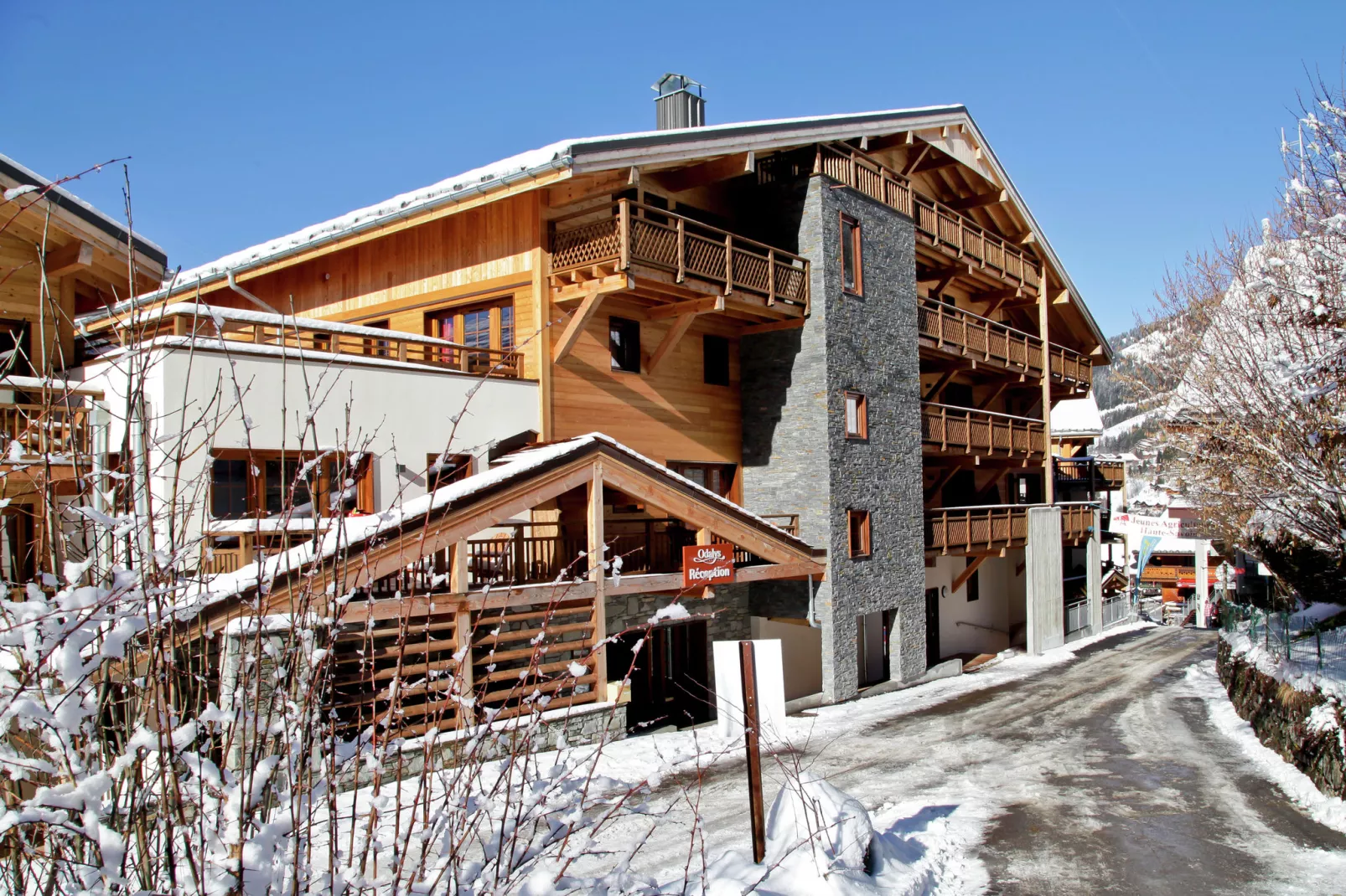 Les Fermes de Chatel 2-Exterior winter