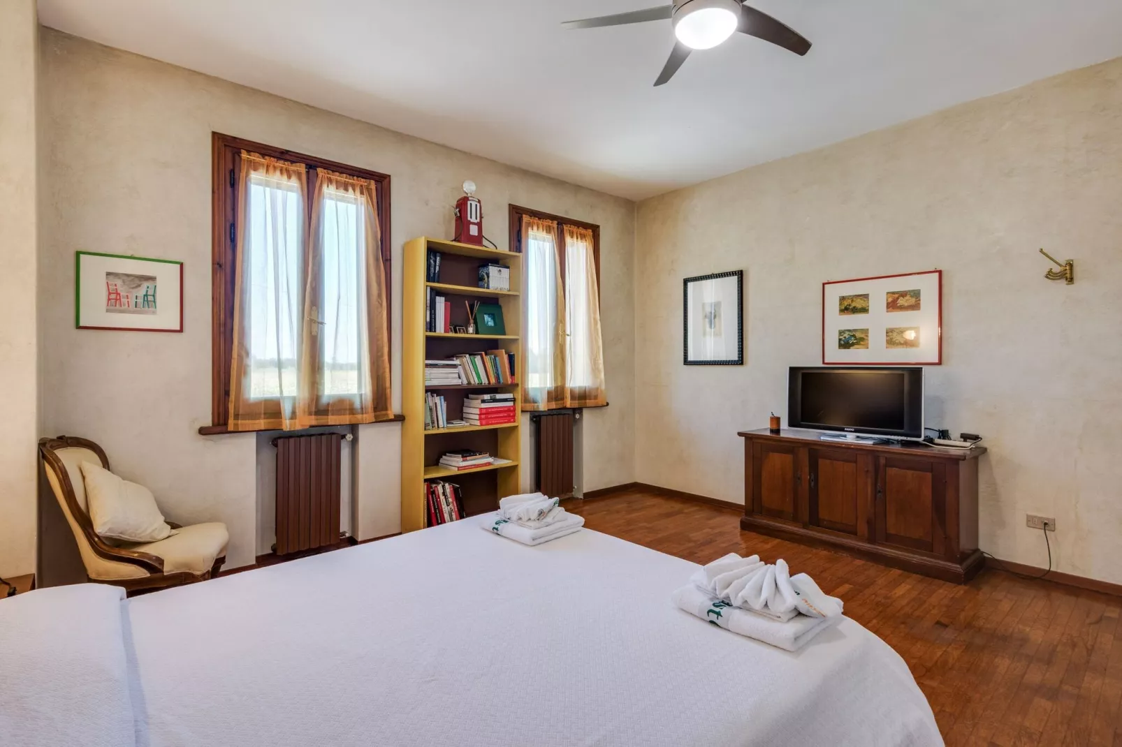 Casa Vacanze situata tra Mantova Verona e il Lago di Garda - Il Trigolo-Schlafzimmer