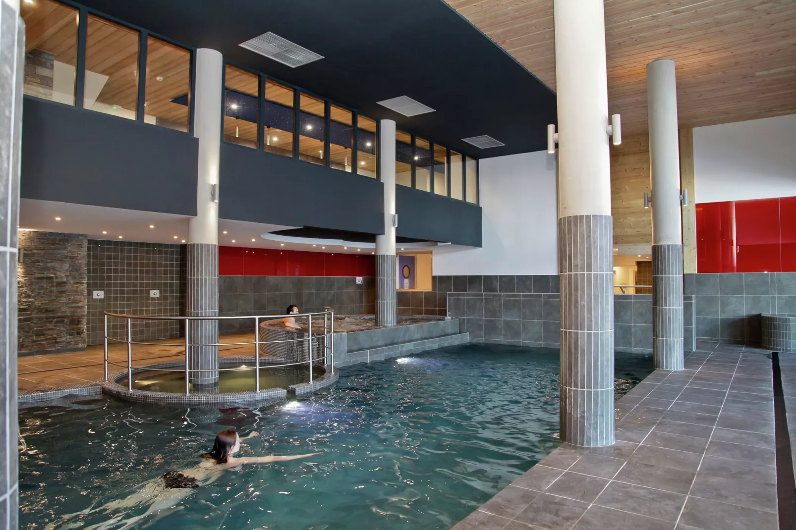 Les Fermes de Chatel 2-Pool