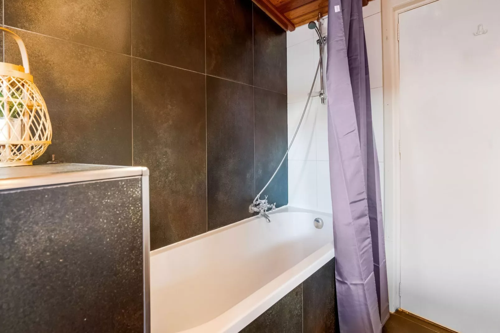 De Haai-Bathroom