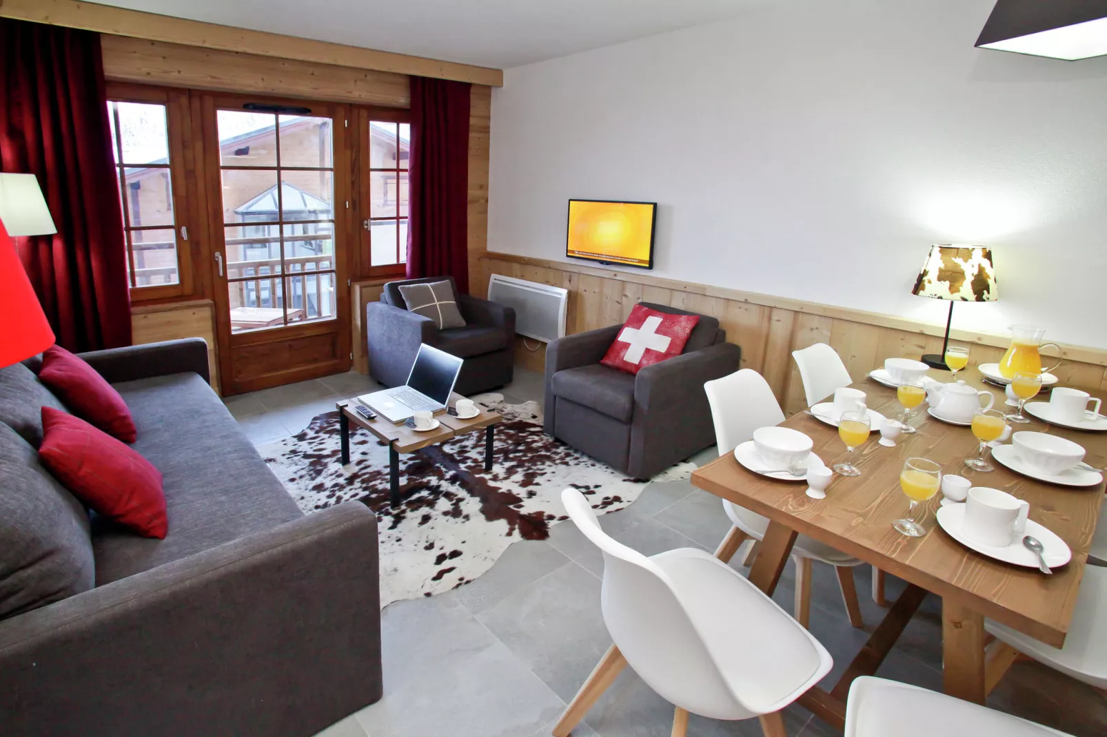 Les Fermes de Chatel 2-Living room