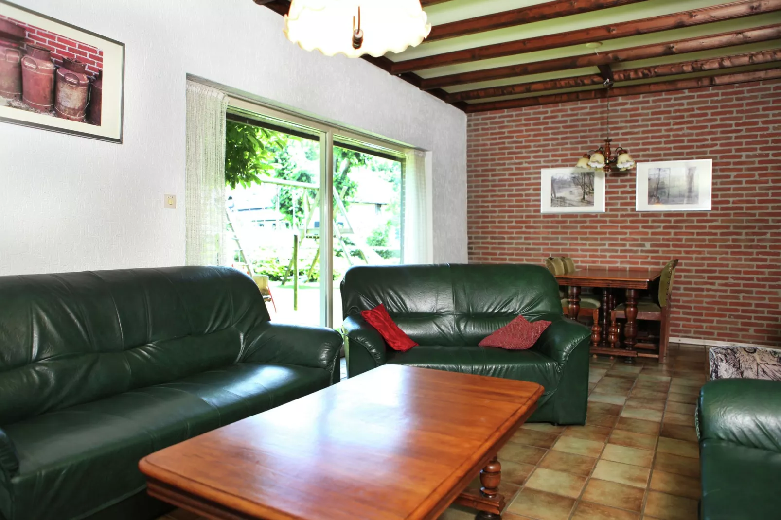 Wijsthoeve-Living room