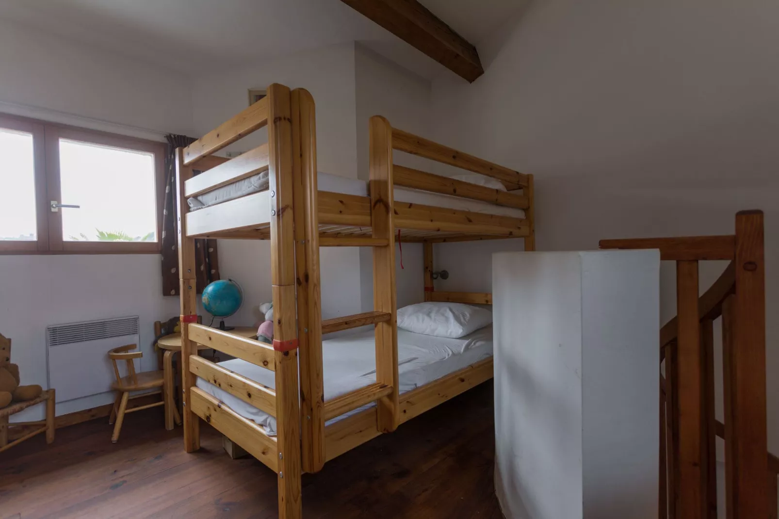 La Cerisette-Bedroom