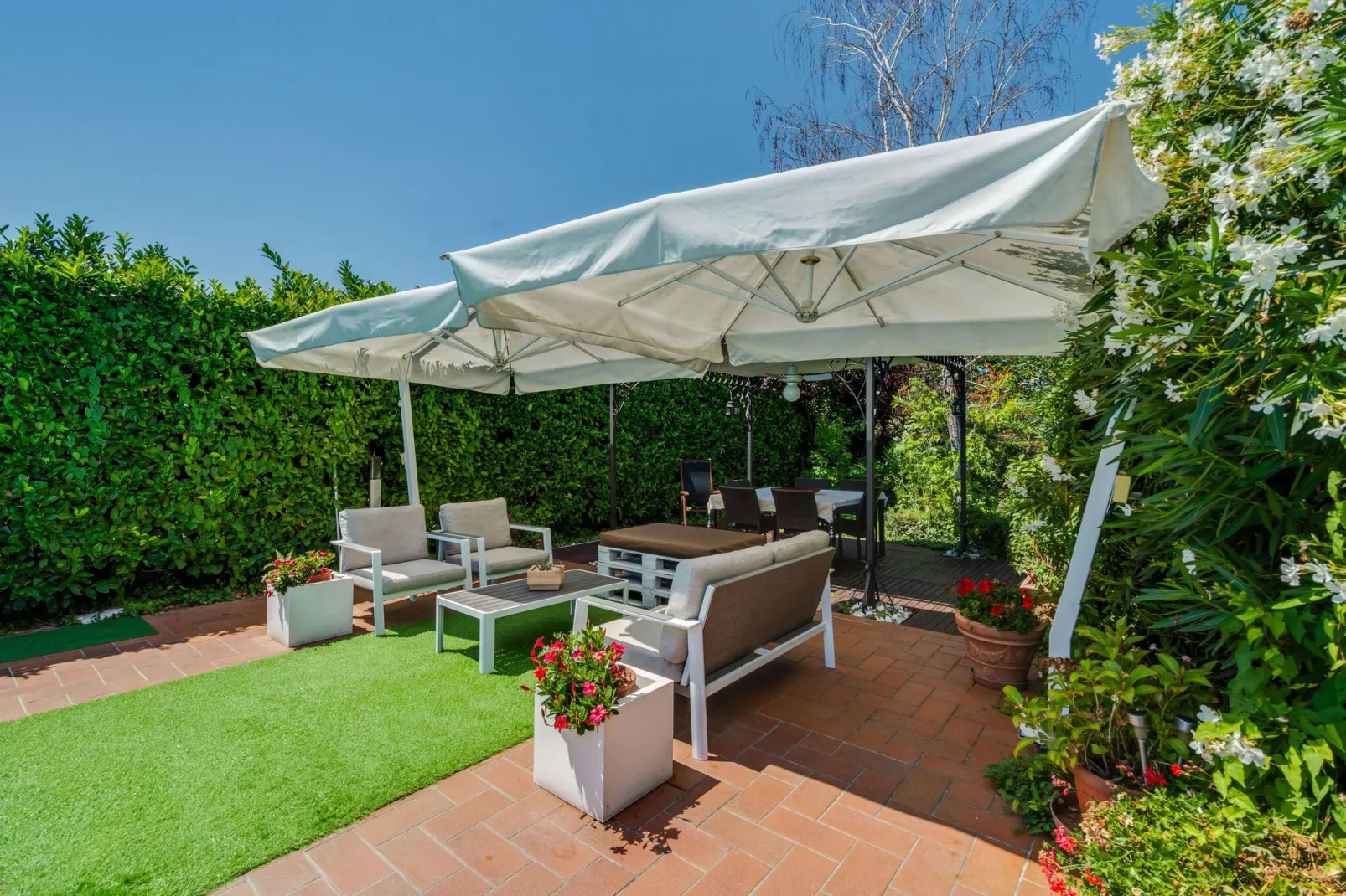 Casa Vacanze situata tra Mantova Verona e il Lago di Garda - Il Trigolo-Gärten Sommer