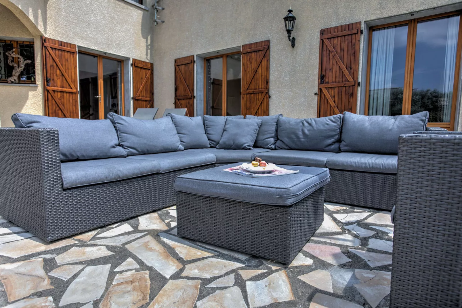 La Cerisette-Terrace balcony