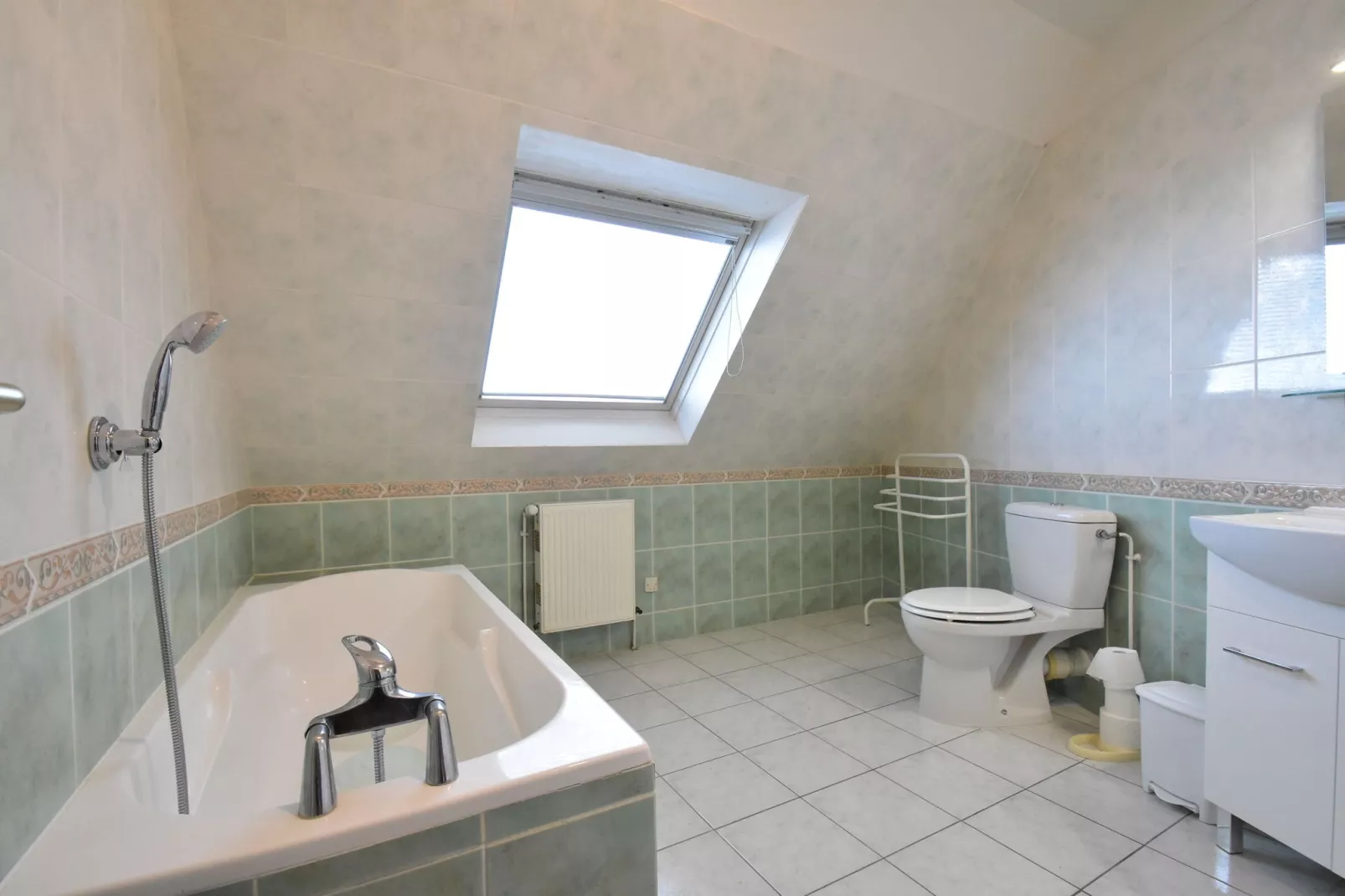 Gite des 3 Mathildes 6 pers-Bathroom
