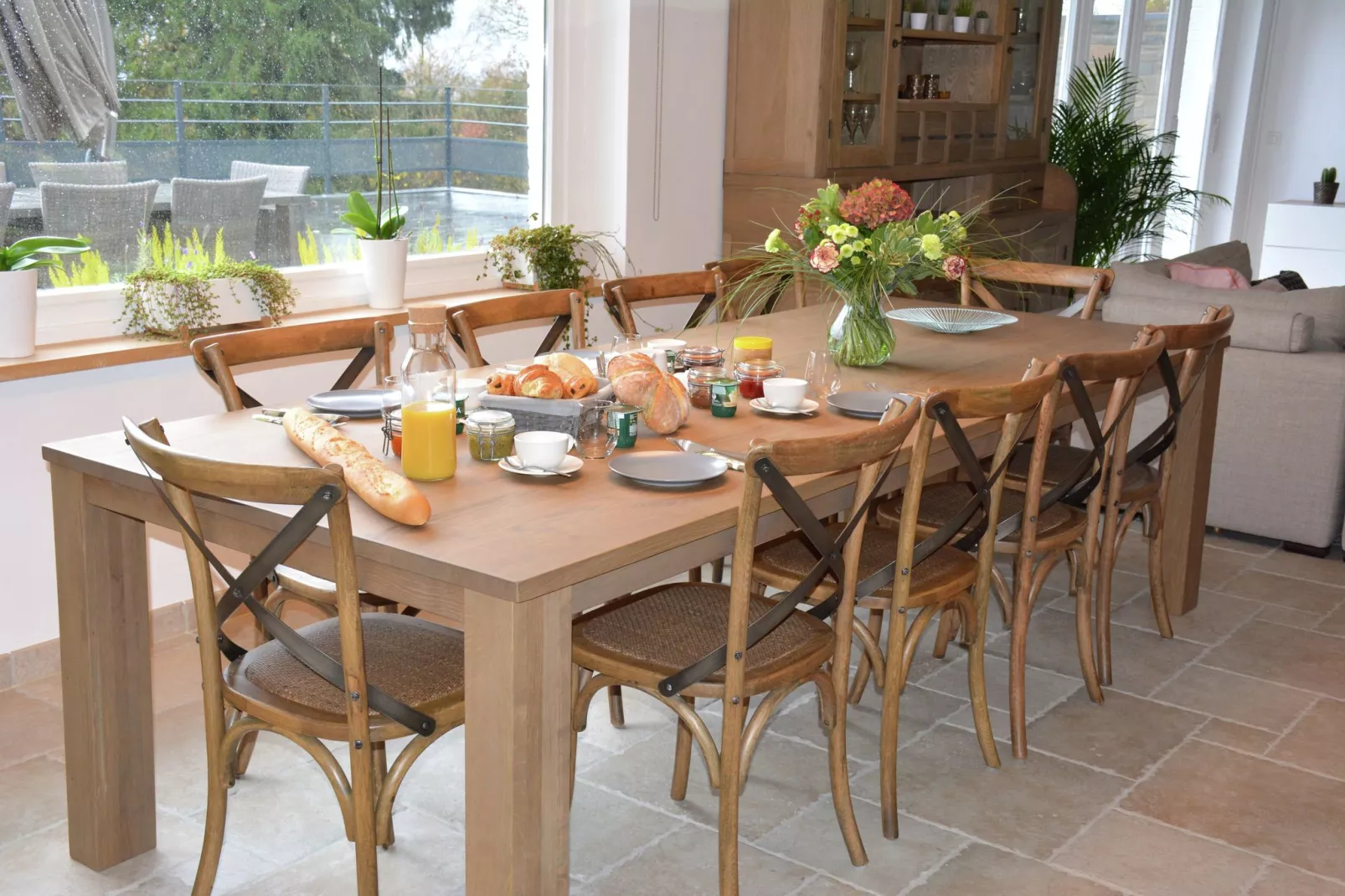 Le Monthouet-Dining room