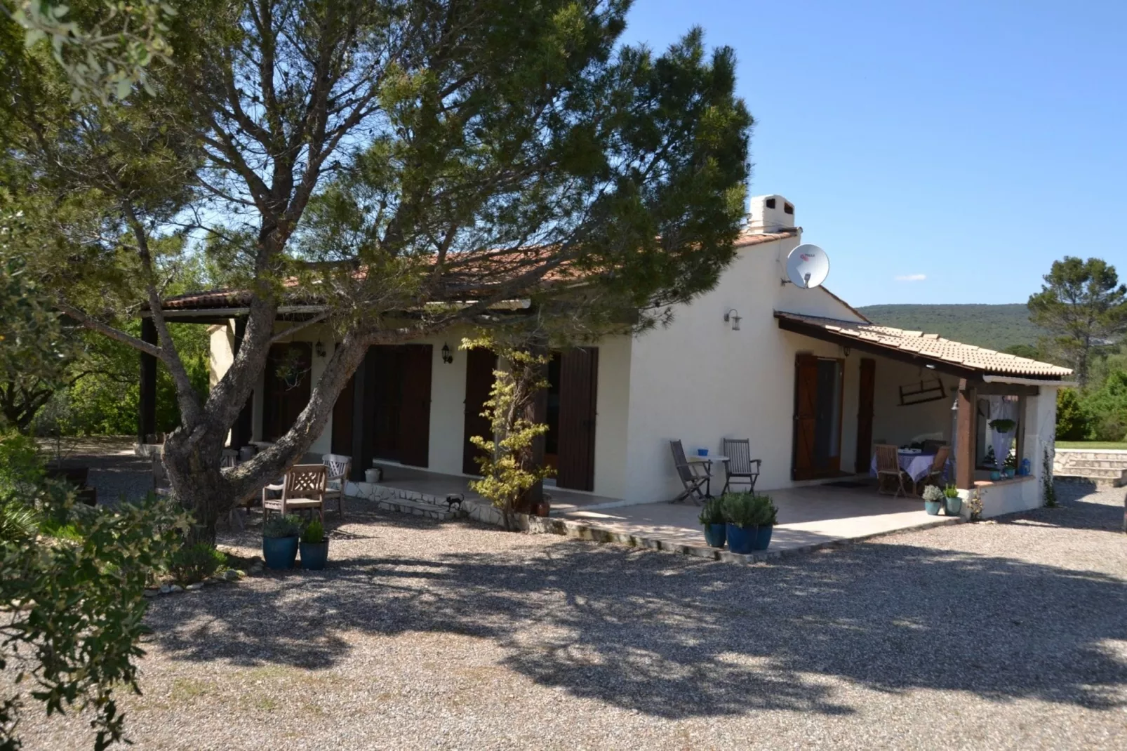 La Pampa-Exterior summer