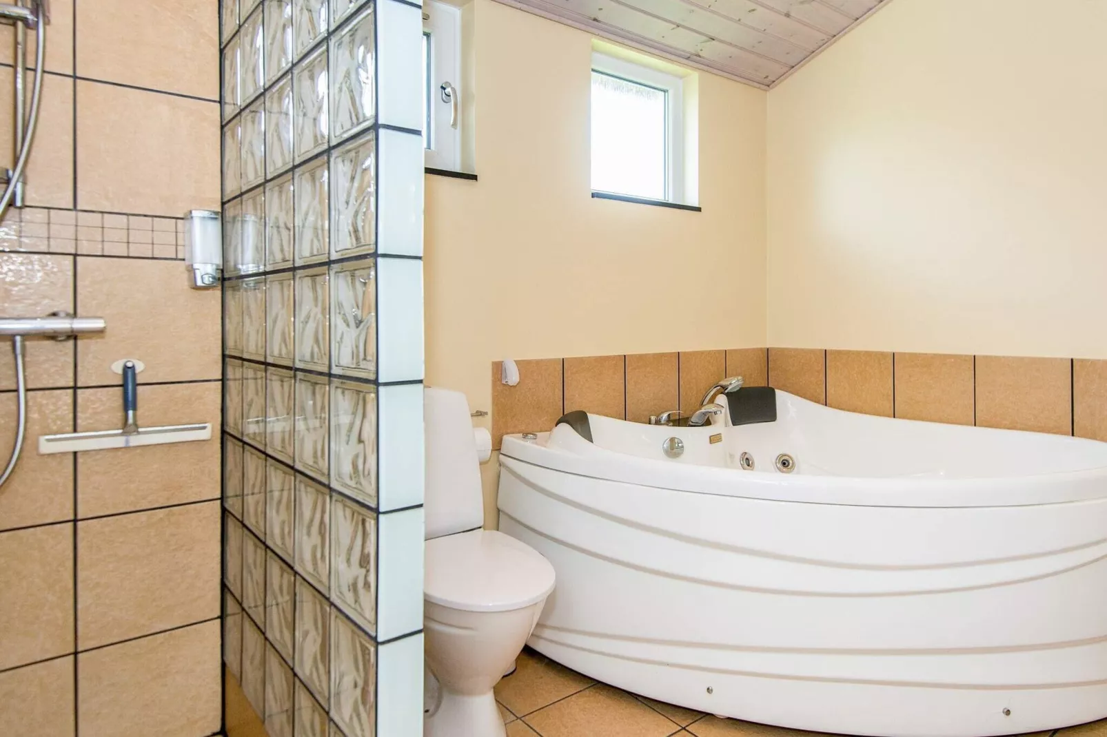 Maison de vacances pour 6 a Hovborg-By Traum