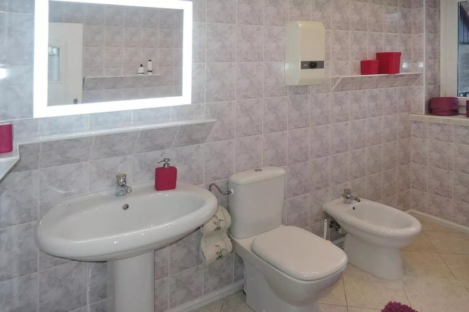 Terraced beautiful house in Miedzyzdroje-Bathroom