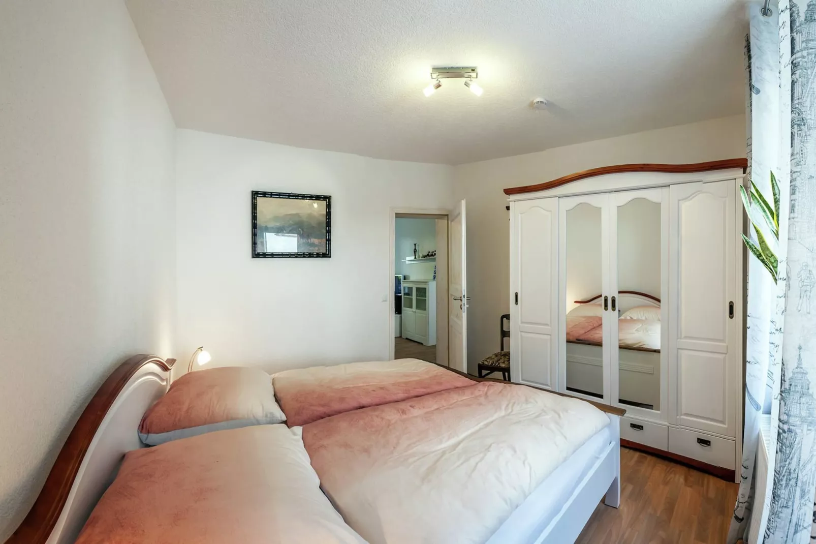 Bodeblick-Bedroom