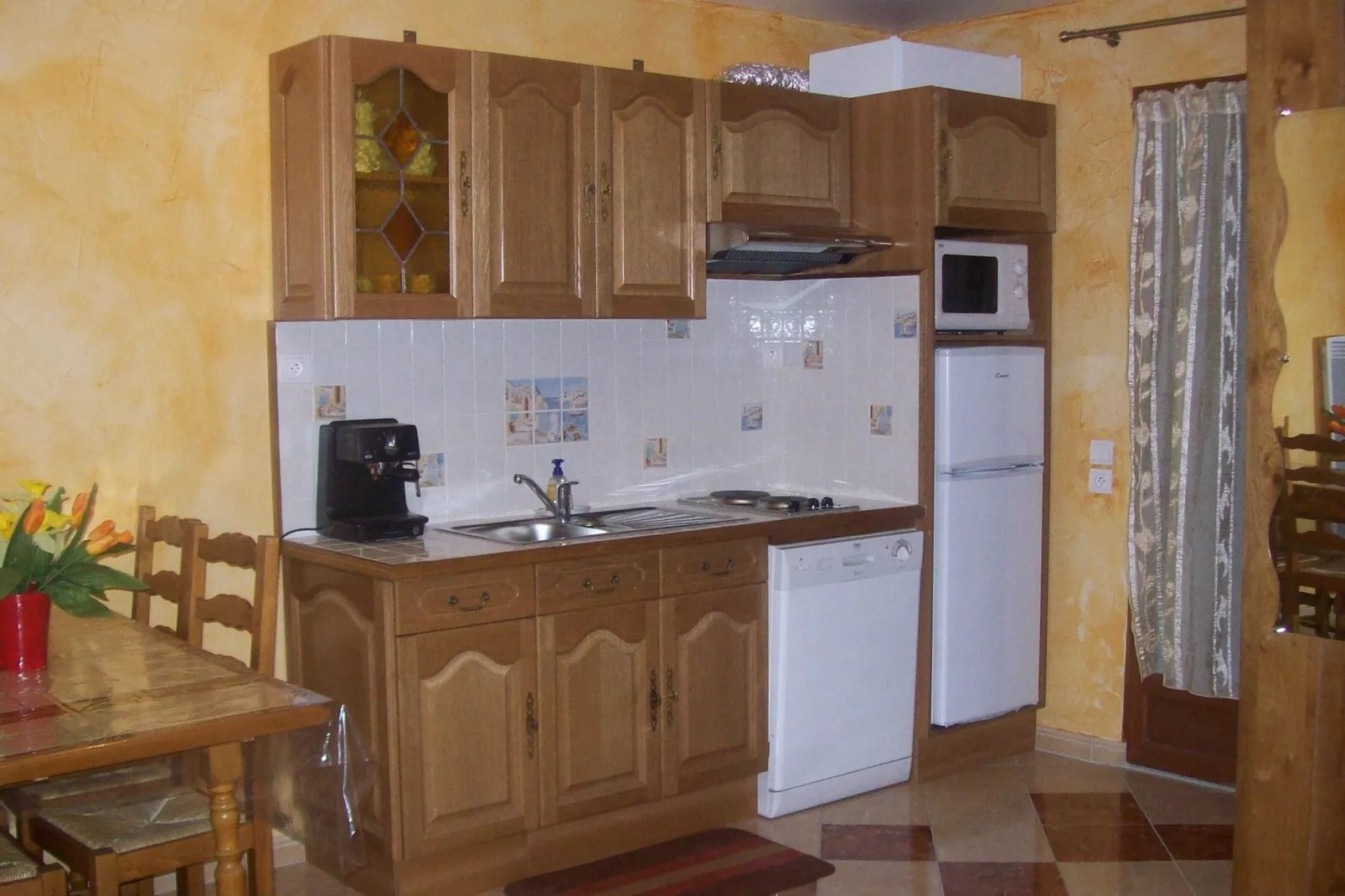 Ravinala-Kitchen