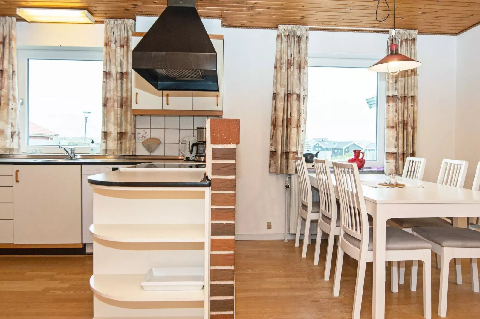 8 person holiday home in Frøstrup-By Traum-Indoor