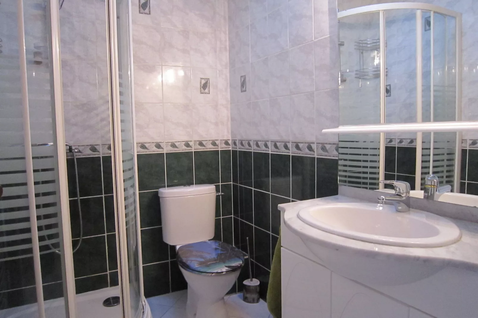 Ravinala-Bathroom