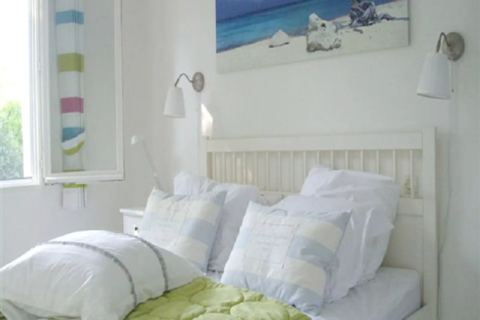 Le Bon-Bedroom