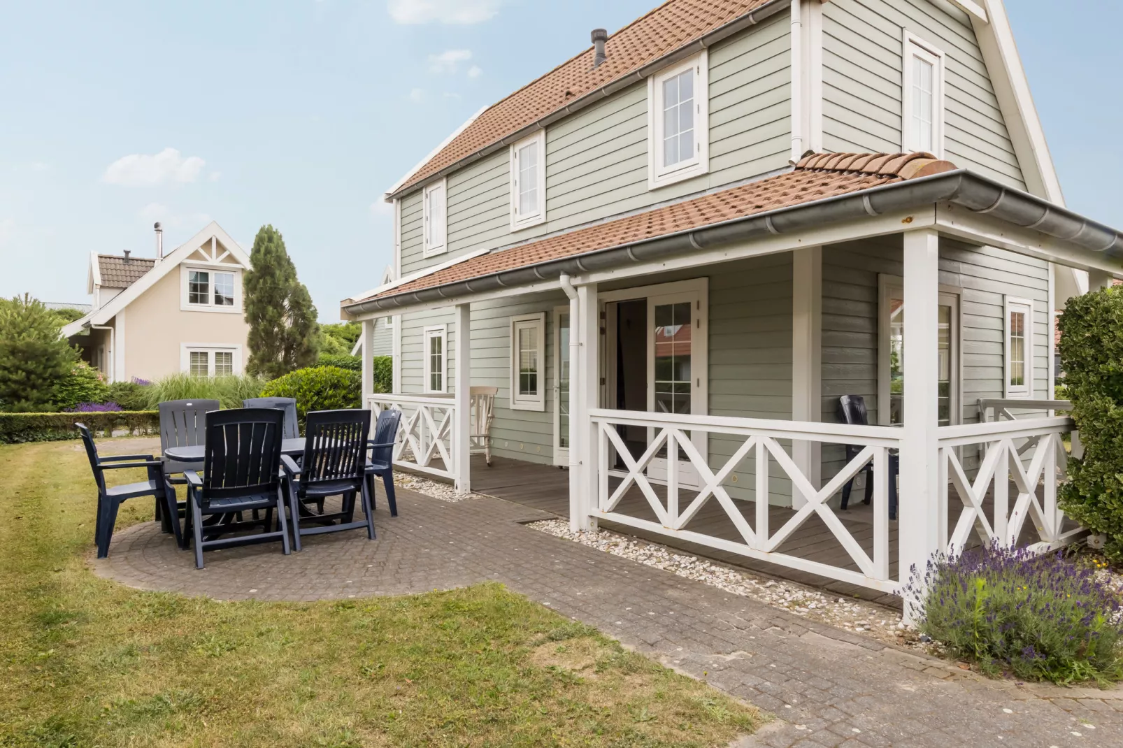 Vakantiepark De Heeren van 's Gravensande 2-Terrace balcony