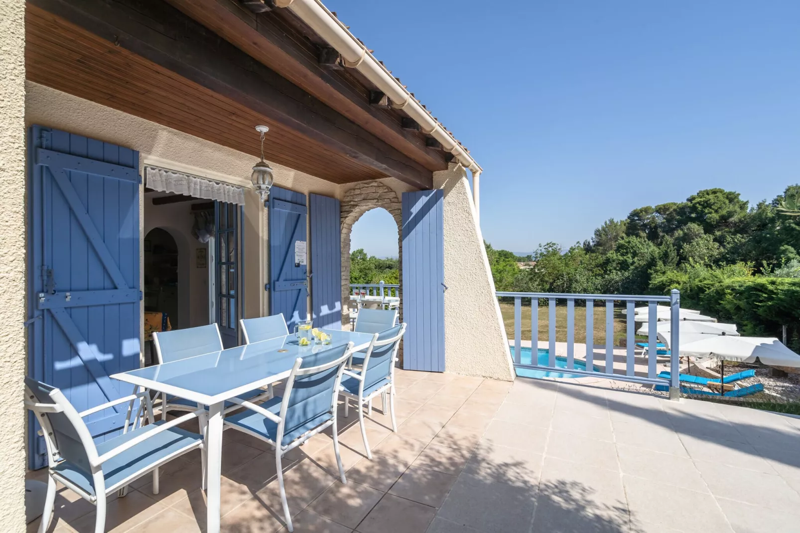 Le Dolmen-Terrassenbalkon