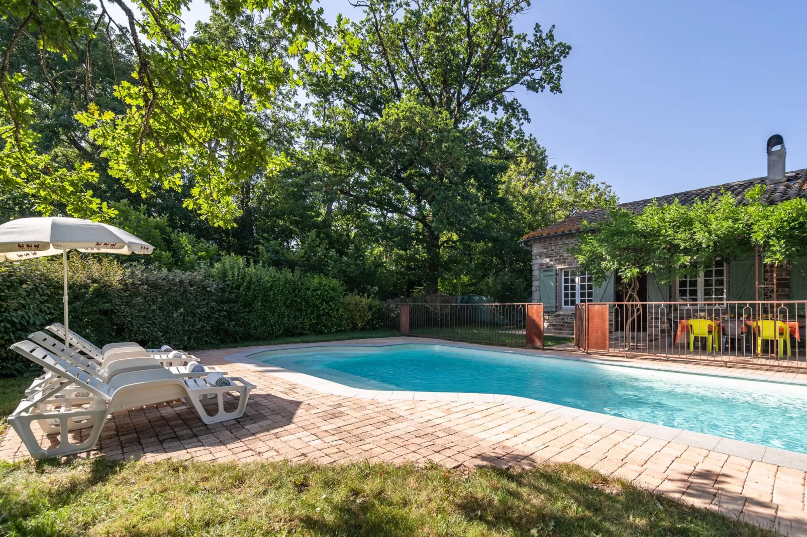 Le Garric-Pool