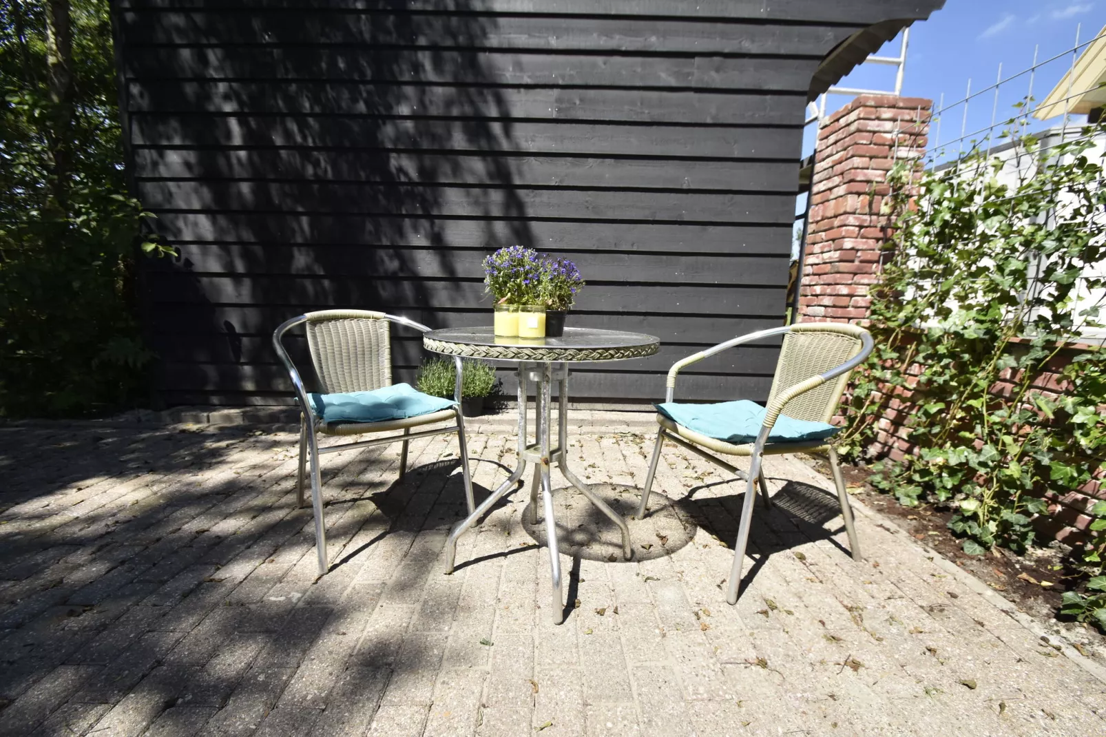 Harrekidee-Terrace balcony