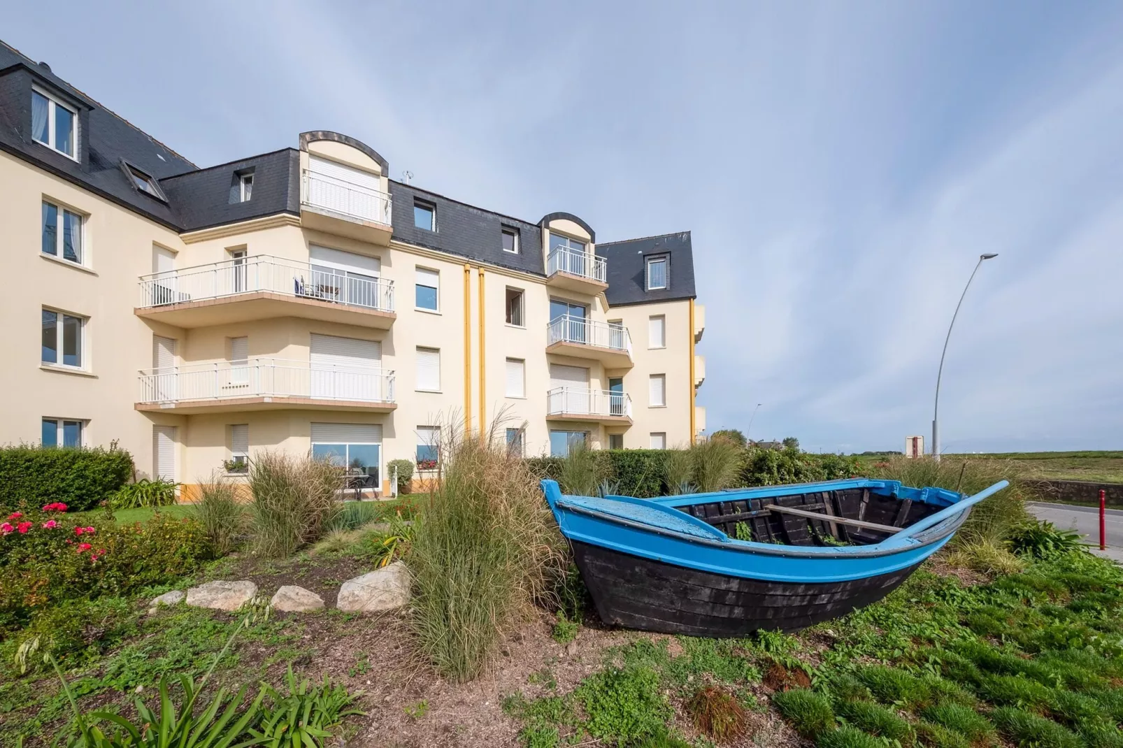 APPARTEMENT DUPLEX CHEZ LAURETTE-Exterior summer