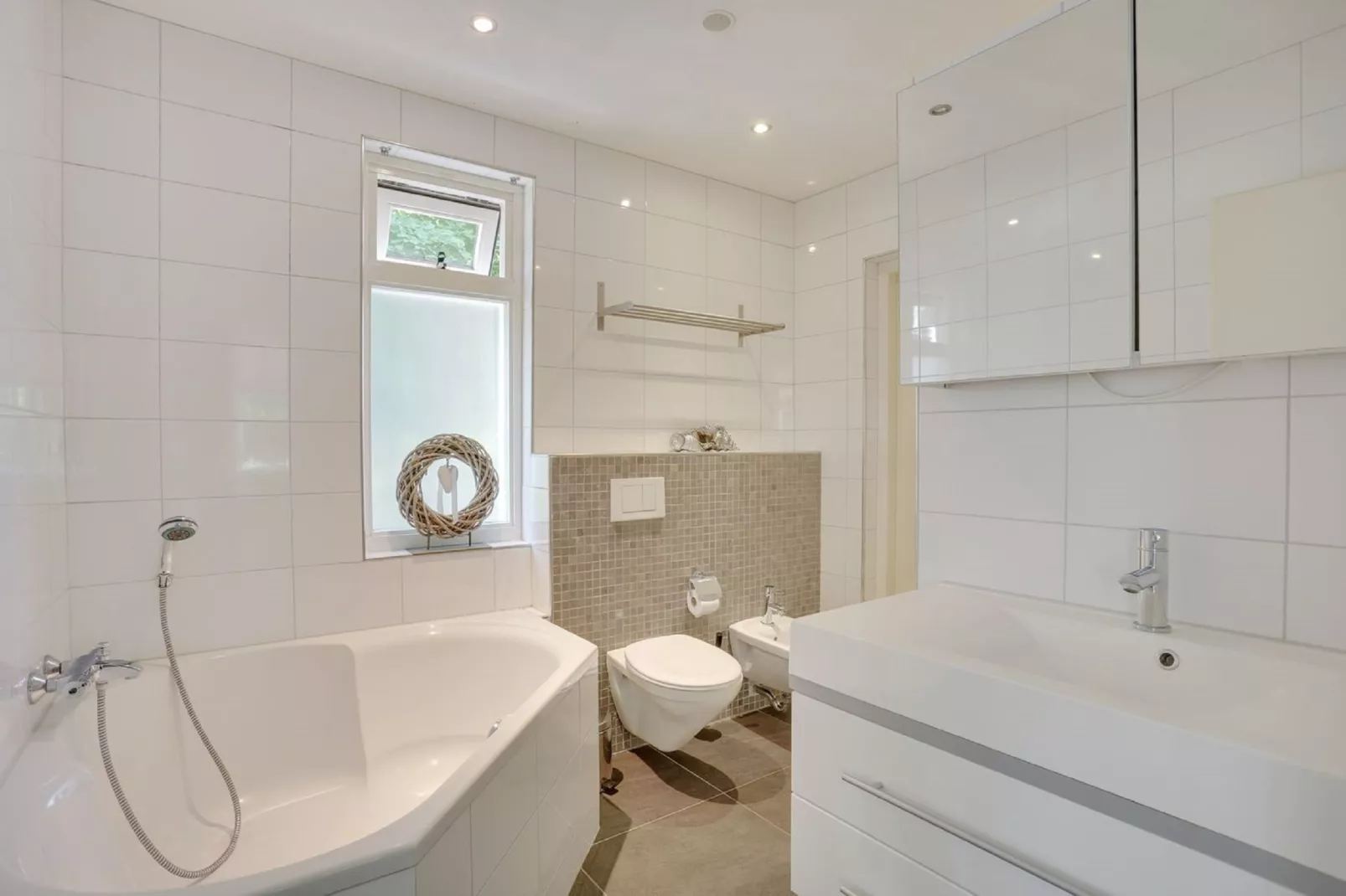 Vakantiepark Sandberghe 2-Bathroom