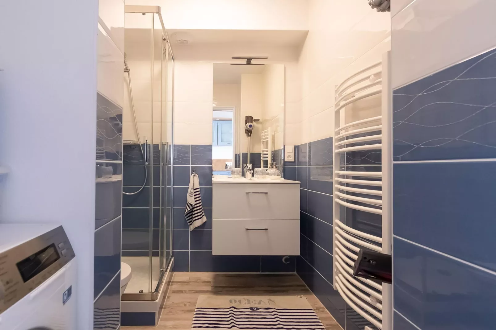 APPARTEMENT DUPLEX CHEZ LAURETTE-Bathroom