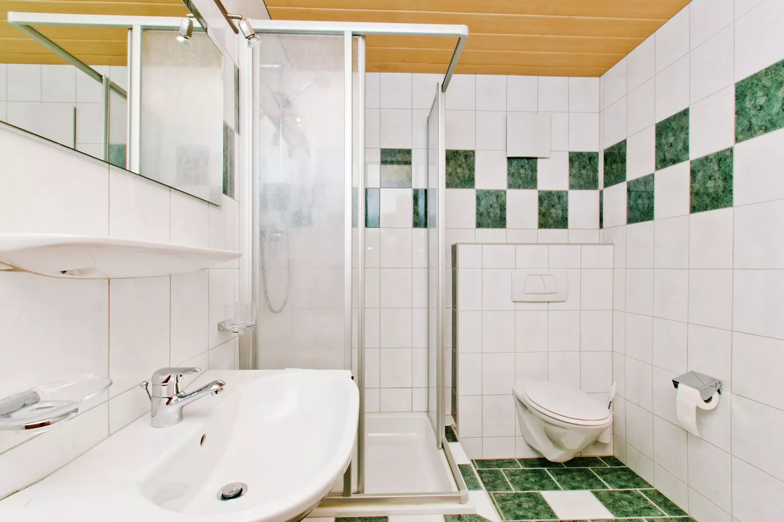 Björn-Bathroom