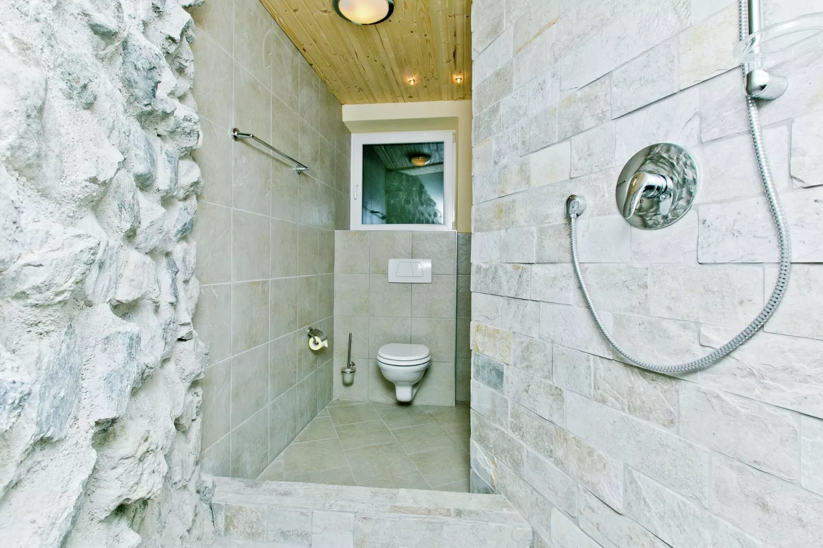 Björn-Facilities