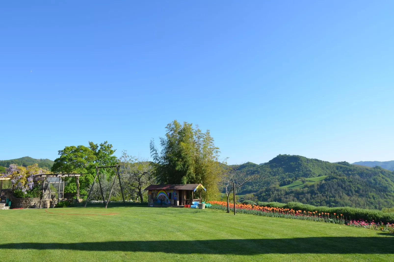 Appartamento Le Colline-Gärten Sommer