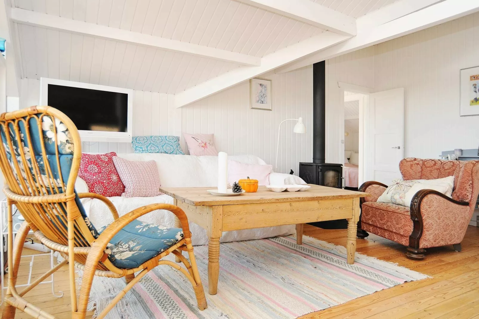 6 person holiday home in Haarby-By Traum-Indoor