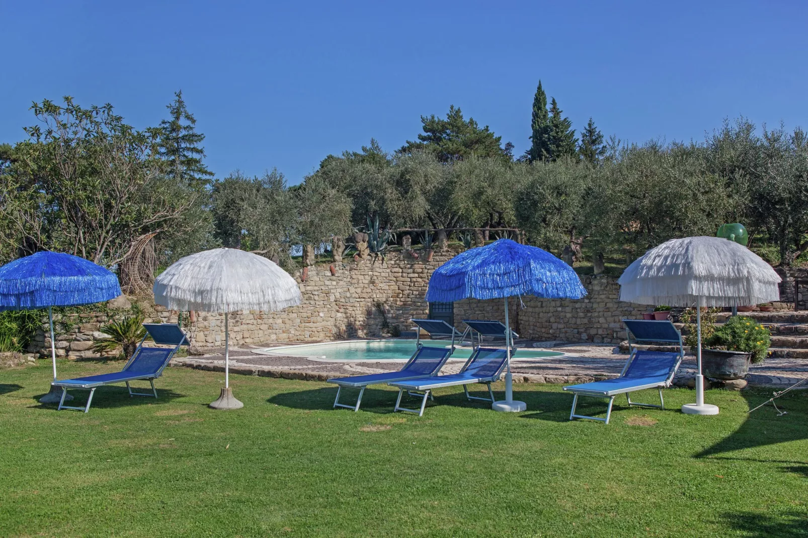 Fiore-Pool