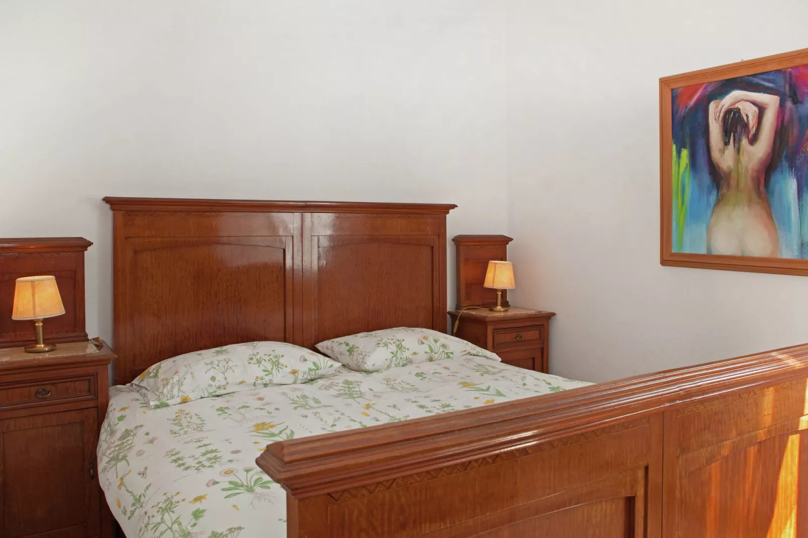 Fiore-Bedroom