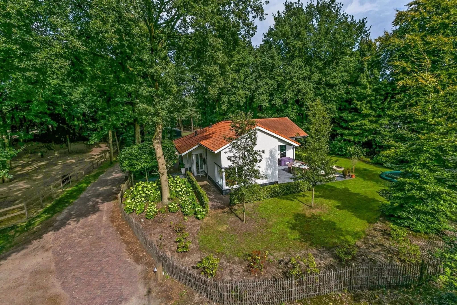 Vakantiepark Sandberghe 7-Exterior summer