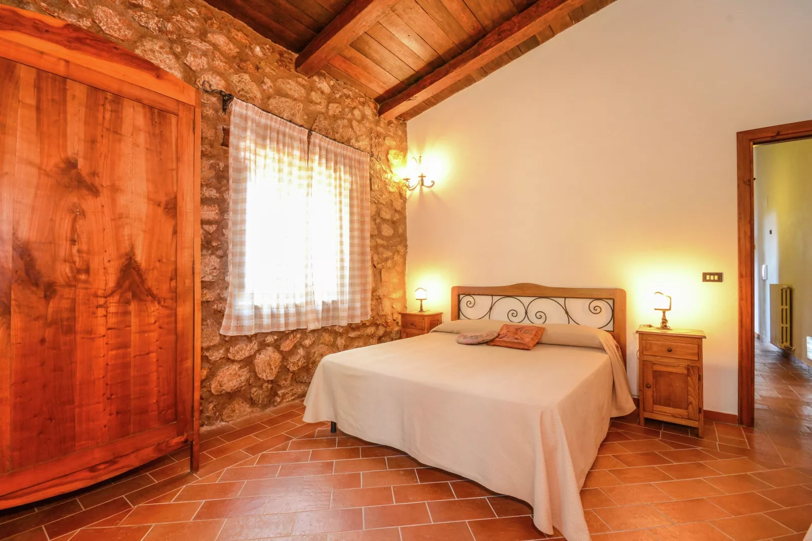 Tuono-Bedroom