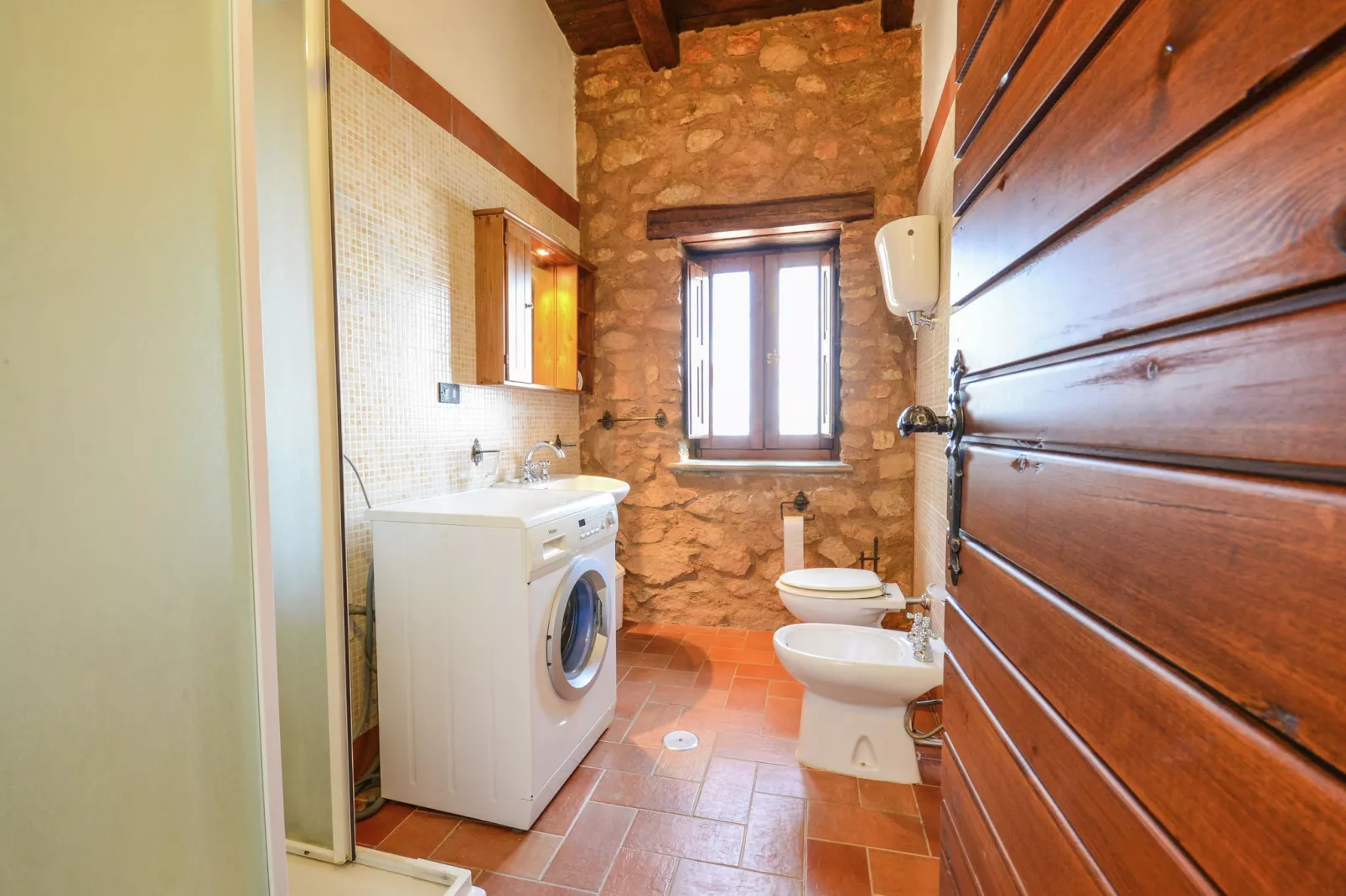 Tuono-Bathroom