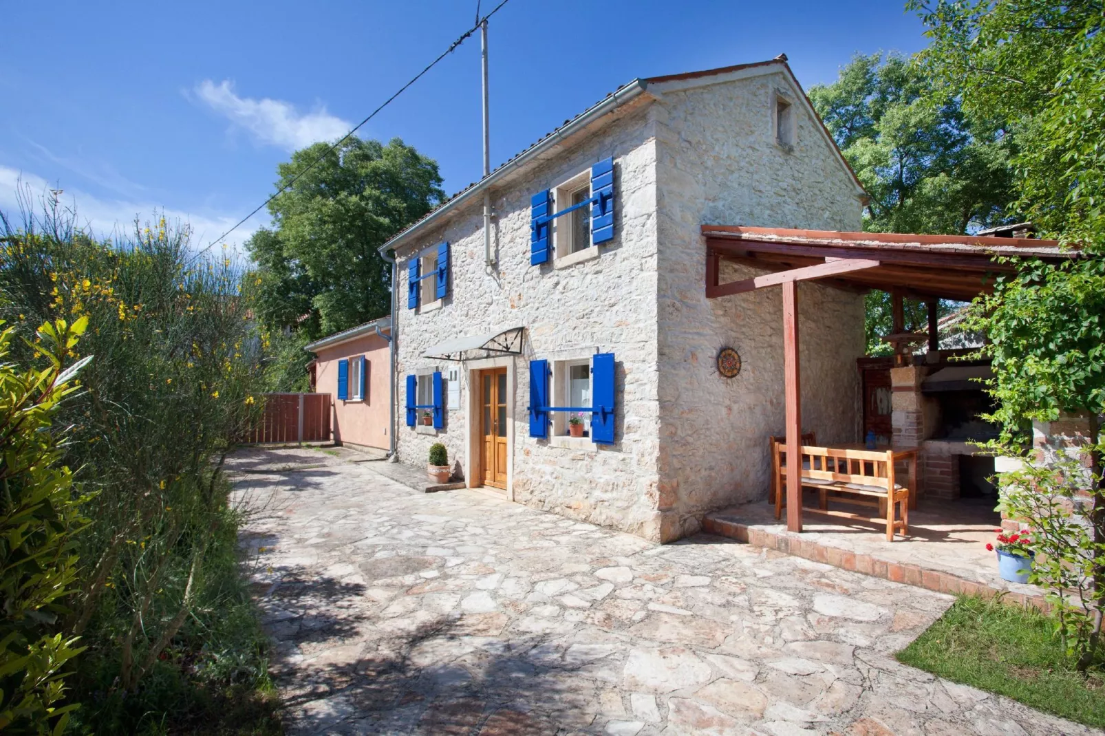 Casa Oliva-Exterior summer